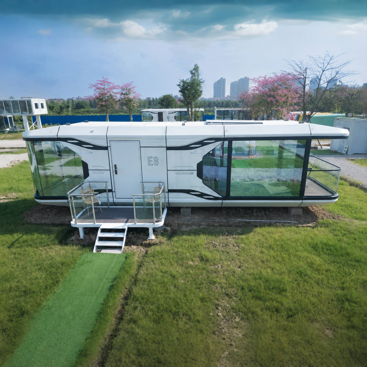 Capsule House E8
