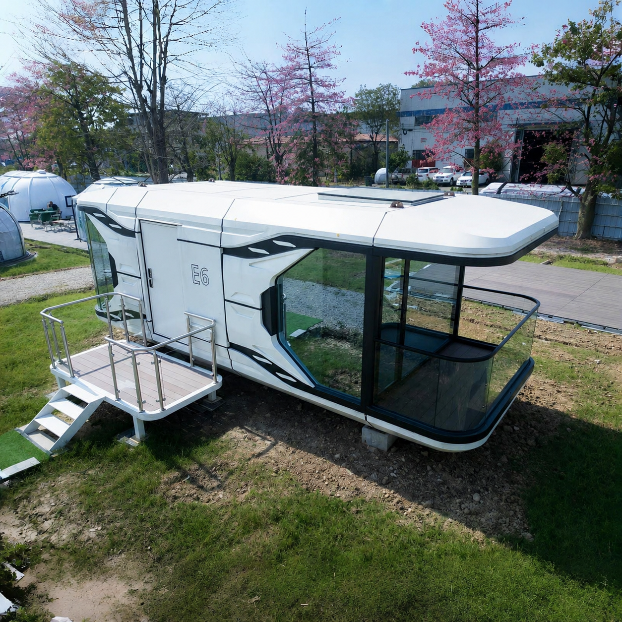 Capsule House E6