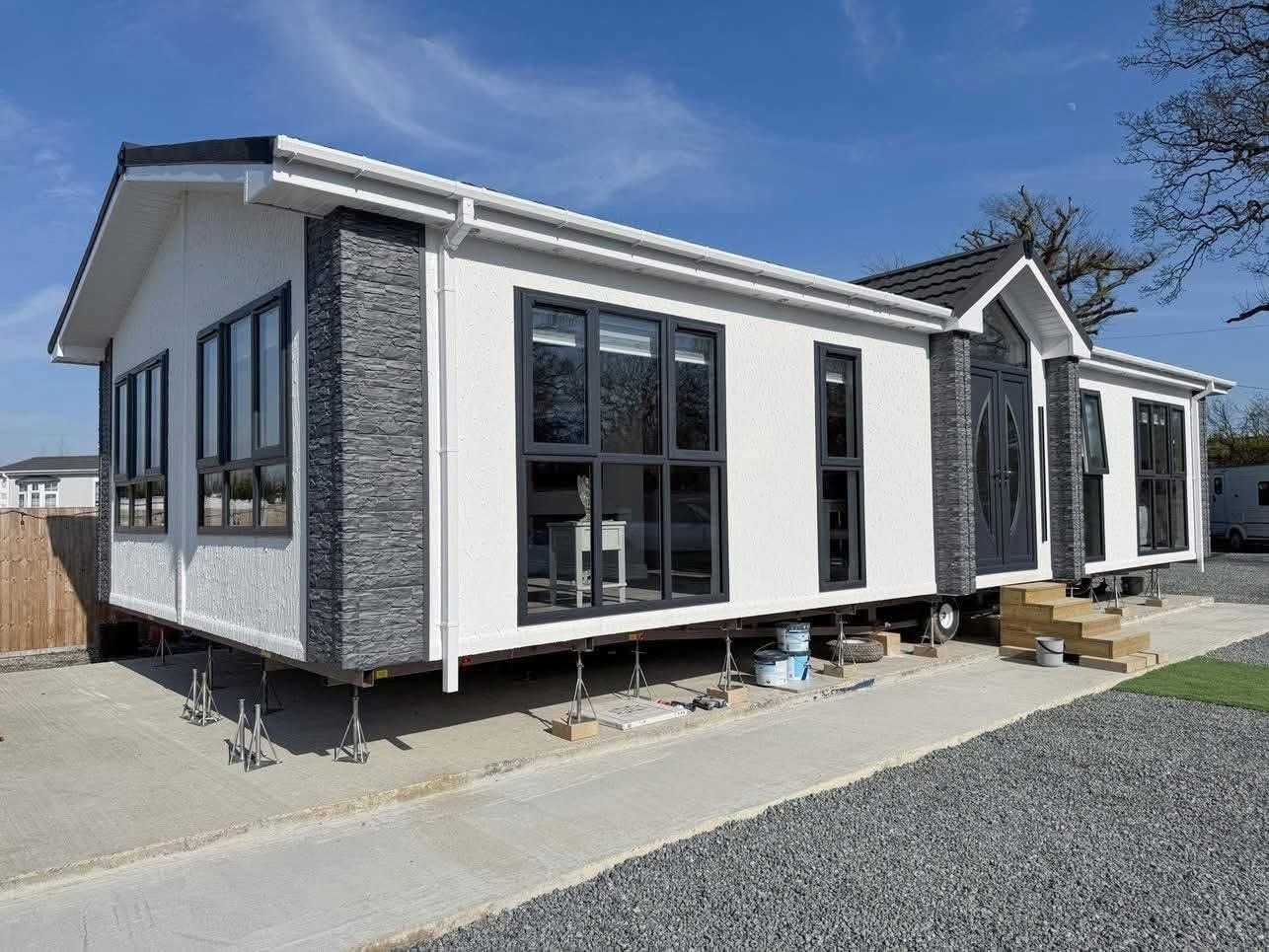 Nova House 8